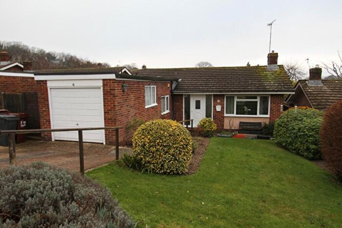 2 Bedroom Detached Bungalow For Sale In Buckhurst Close, Eastbourne, BN20