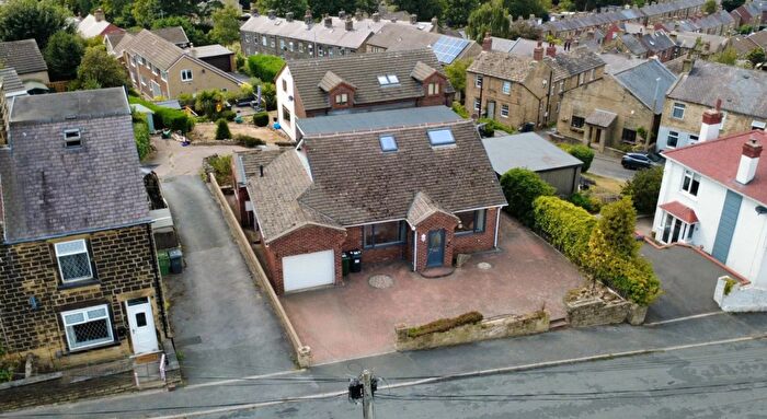 4 Bedroom Detached Bungalow For Sale In Cliffe Street, Clayton West, Huddersfield, HD8