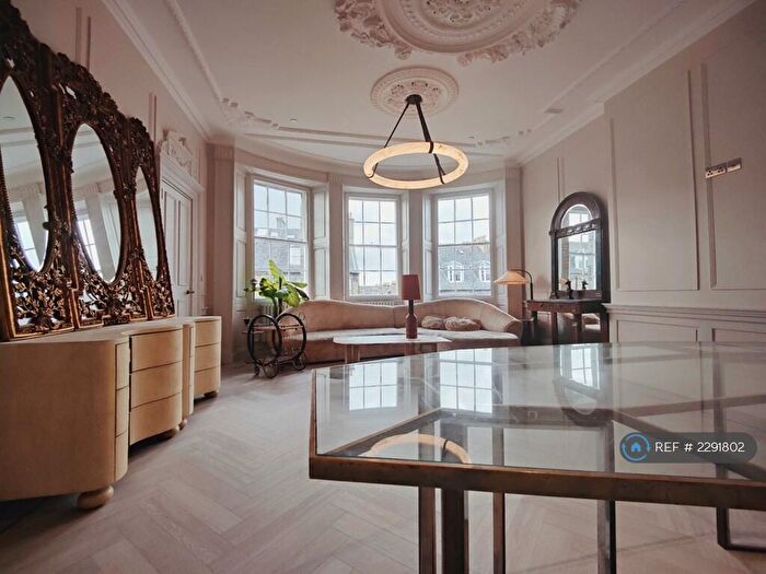 1 Bedroom Flat To Rent In North Castle Street, Edinburgh, EH2