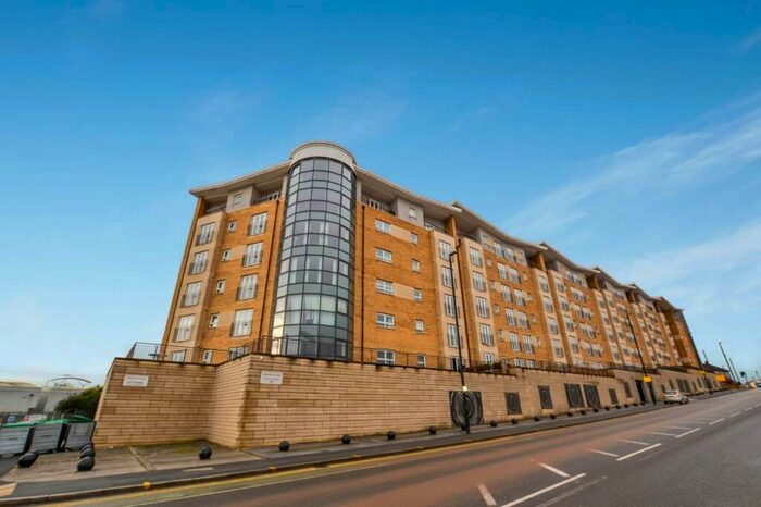 2 Bedroom Flat To Rent In Fusion, Middlewood Street, Salford, M5