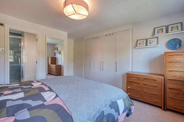 4 Bedroom Detached House For Sale In St. Francis Avenue, Solihull, B91