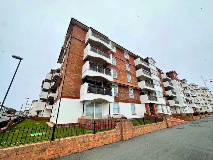 2 Bedroom Flat To Rent In The Esplanade, Bognor Regis, PO21