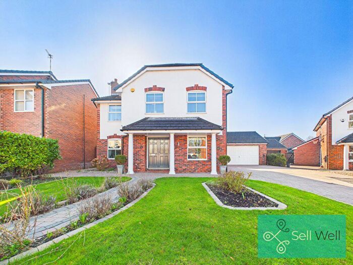 4 Bedroom Detached House For Sale In Ellendale Grange, Worsley, Manchester, M28