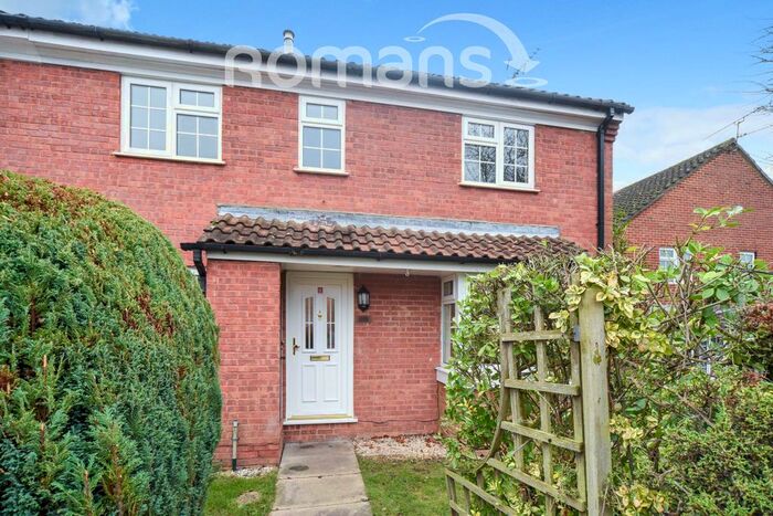 2 Bedroom Terraced House To Rent In Bedfordshire Way, Wokingham RG41