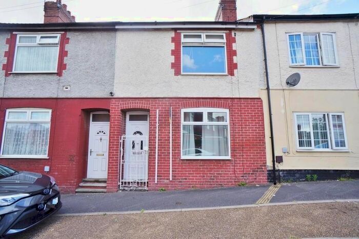 3 Bedroom Terraced House To Rent In Burton Street, South Elmsall, Pontefract, WF9