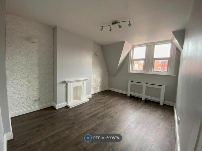 1 Bedroom Flat To Rent In Gleneagle Road, London, SW16