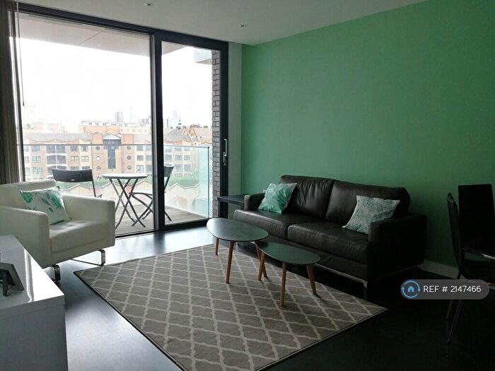 2 Bedroom Flat To Rent In Alie Street, London, E1