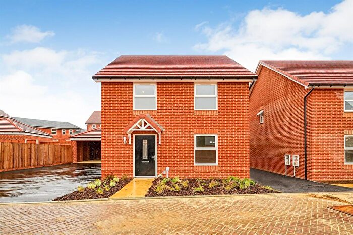 4 Bedroom Detached House To Rent In Bedroom Detached House In Madeleine Road, Sturry, CT2