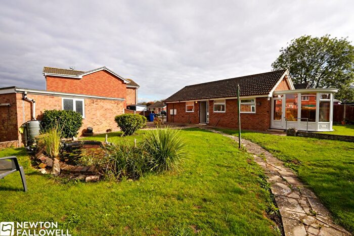 3 Bedroom Bungalow For Sale In Birkdale Grove, Retford, DN22