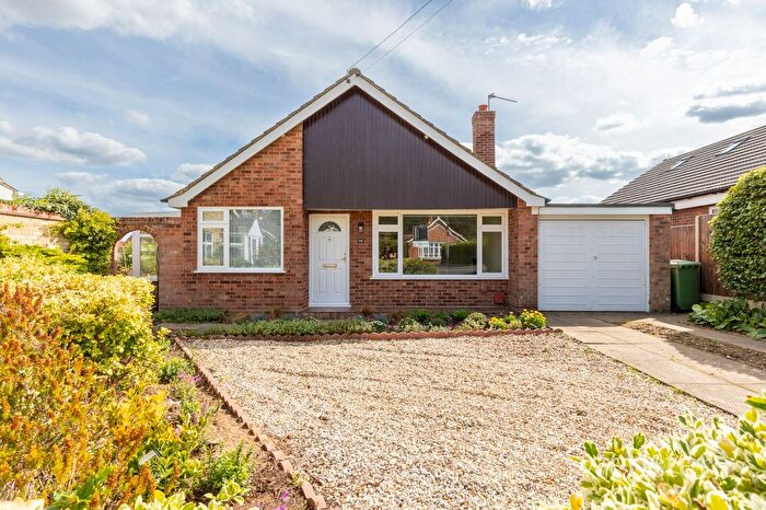 3 Bedroom Detached Bungalow For Sale In Mills Close, Taverham, NR8