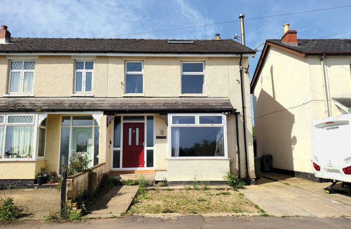 3 Bedroom End Of Terrace House For Sale In Ida Villas, Sandhurst Lane, Gloucester, GL2