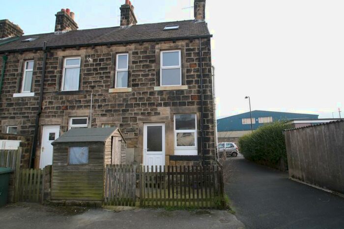 2 Bedroom Terraced House To Rent In East Parade, Ilkley, LS29