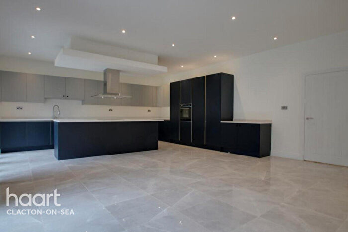 5 Bedroom Detached House To Rent In Stones Green Road, Tendring, CO16