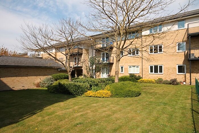 1 Bedroom Flat To Rent In Sharps Court, SG4