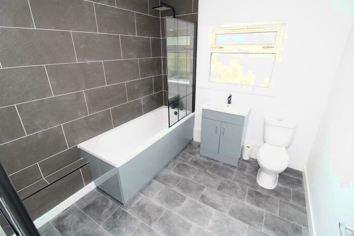 3 Bedroom Terraced House To Rent In North Road, Ferndale, CF43