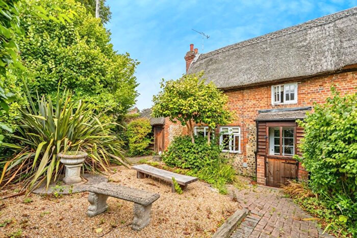2 Bedroom Semi-Detached House For Sale In Midhurst Road, Lavant, Chichester, West Sussex, PO18