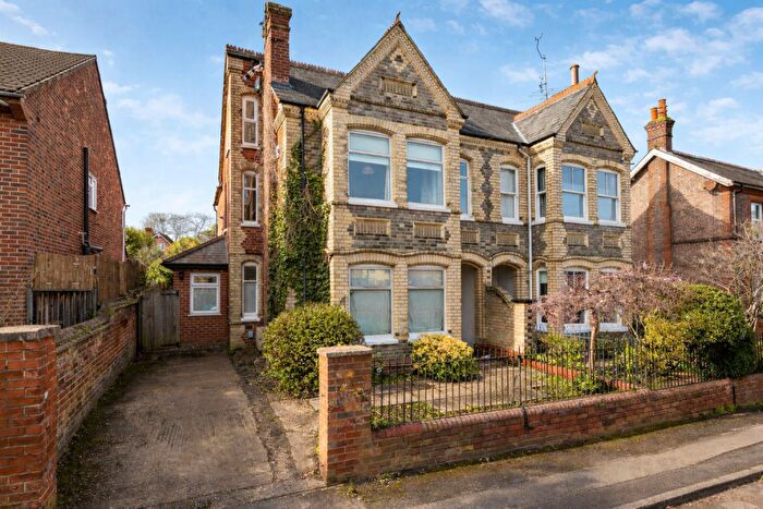 4 Bedroom Semi Detached House For Sale In College Road, Reading, RG6