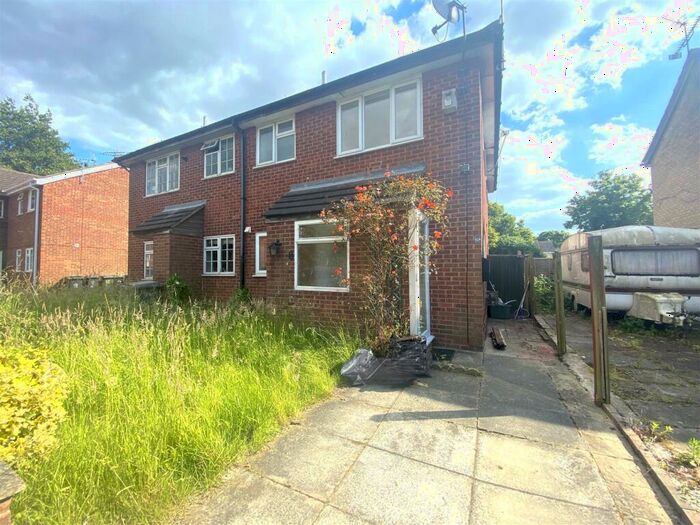1 Bedroom Town House To Rent In Longhurst Close, Rushey Mead, Leicester, LE4