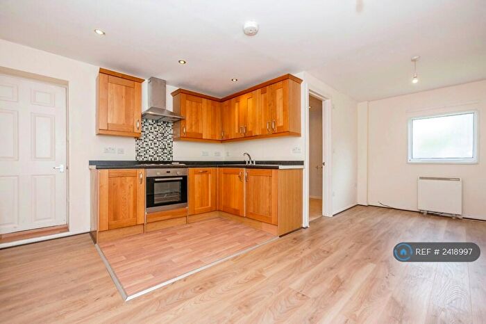 2 Bedroom Bungalow To Rent In Morgan Road, Rochester, ME2