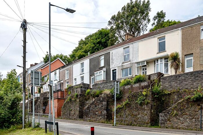 2 Bedroom Terraced House For Sale In Penygraig Road, Townhill, SA1