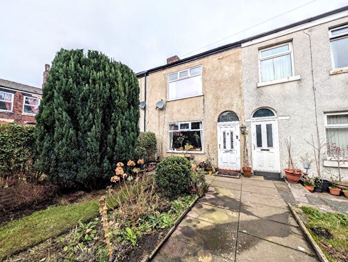 2 Bedroom Terraced House For Sale In Gladstone Road, Bolton, BL4