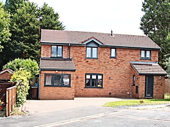 3 Bedroom Detached House For Sale In Grangewood, Liverpool, L16