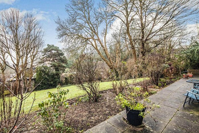 1 Bedroom Flat To Rent In Church Road Upper Norwood, SE19