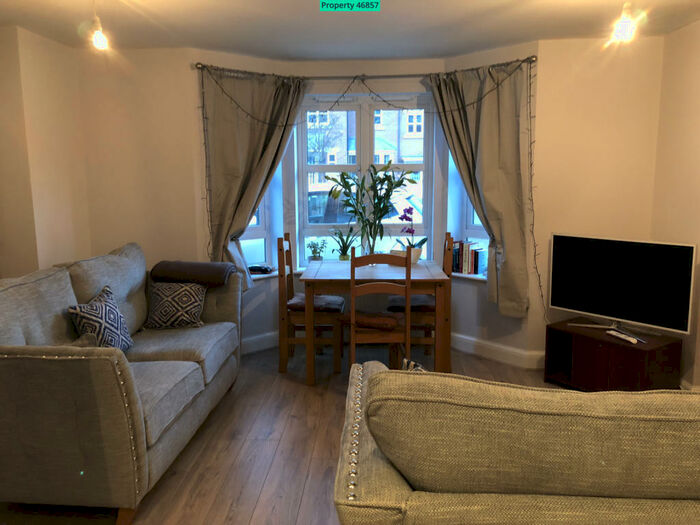 2 Bedroom Ground Flat To Rent In Middlewood Close, Solihull, B91