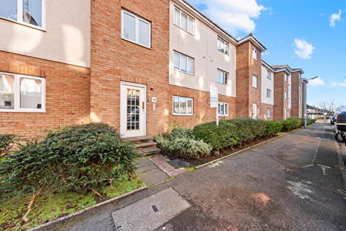 1 Bedroom Flat For Sale In Flat /, Dyke Street, G69