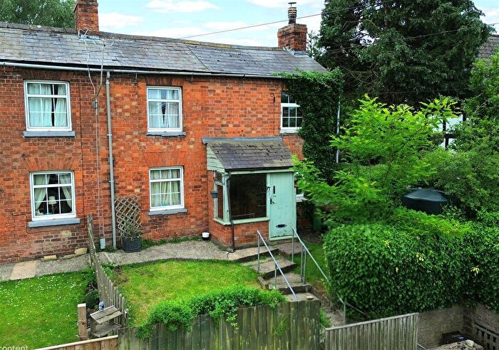 3 Bedroom End Terrace House For Sale In Maisemore, Gloucester, GL2