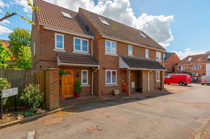 3 Bedroom Terraced House To Rent In Waverley Road, St. Albans, AL3