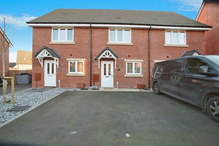 2 Bedroom Terraced House For Sale In Mount Grace Road, Daventry, NN11