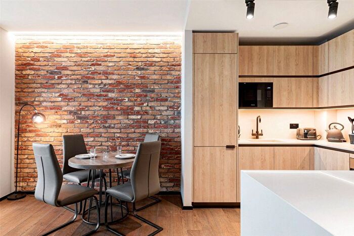 1 Bedroom Flat For Sale In The Stage, Hewett Street, London, EC2A