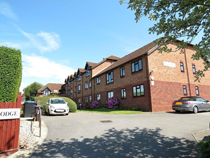 1 Bedroom Flat For Sale In Woodborough Drive, Winscombe, North Somerset, BS25