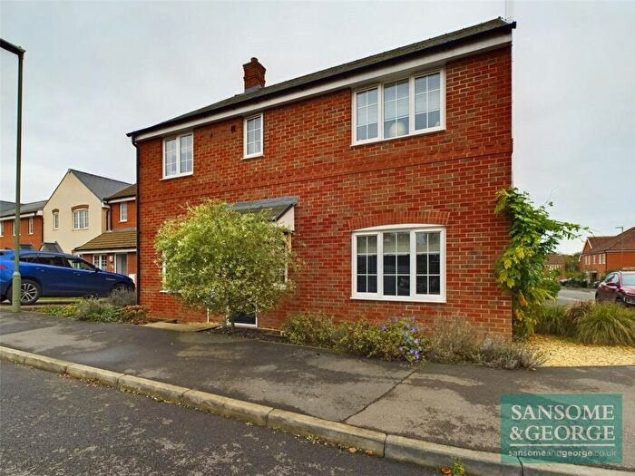 4 Bedroom Detached House For Sale In Minerva Road, Bramley, Tadley, Hampshire, RG26