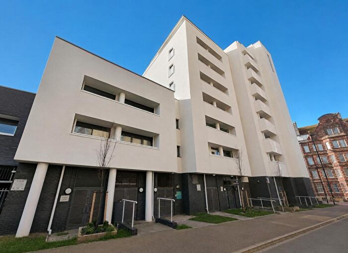 2 Bedroom Flat To Rent In London Road, Croydon, CR0