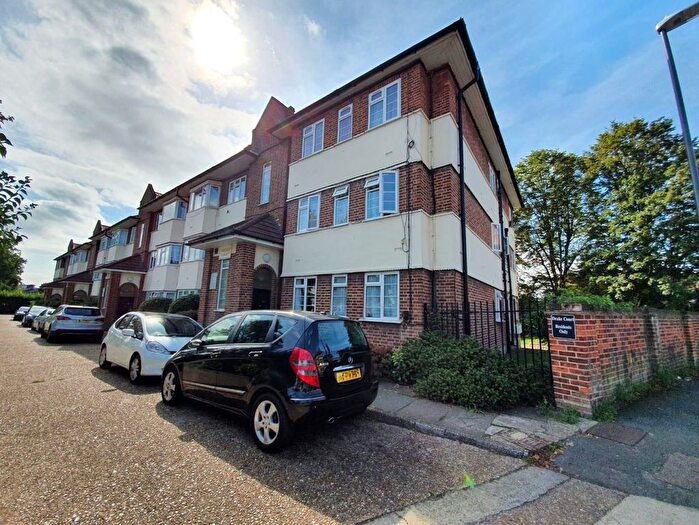 2 Bedroom Flat To Rent In Drake Court, Rayners Lane, HA2
