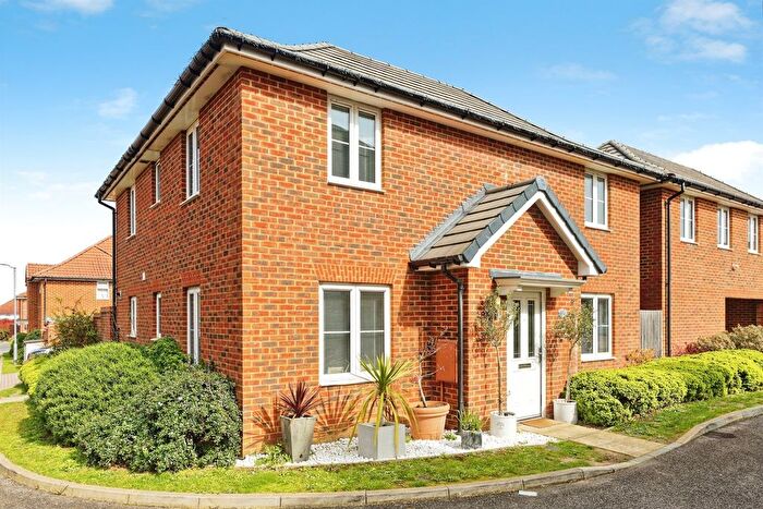 4 Bedroom Detached House For Sale In Pit Head Drive, Aylesham, Canterbury, CT3