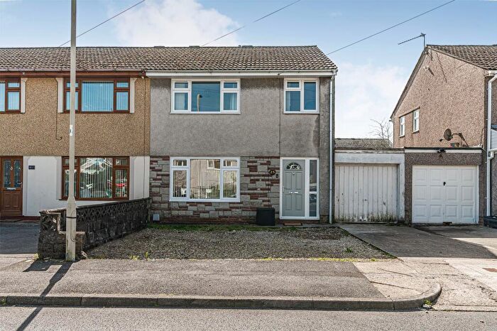 3 Bedroom Semi-Detached House For Sale In Maes Trane, Beddau, CF38