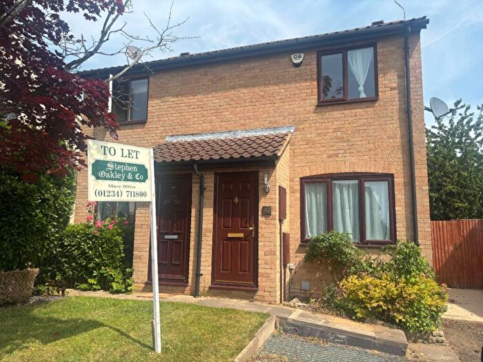 2 Bedroom Semi-Detached House To Rent In Foxhill, Olney, MK46