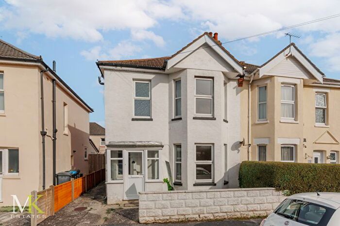 3 Bedroom Detached House For Sale In Cyril Road, Bournemouth, BH8