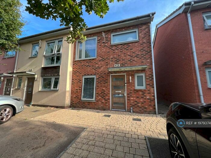 2 Bedroom Semi-Detached House To Rent In Cameron Drive, Dartford, DA1