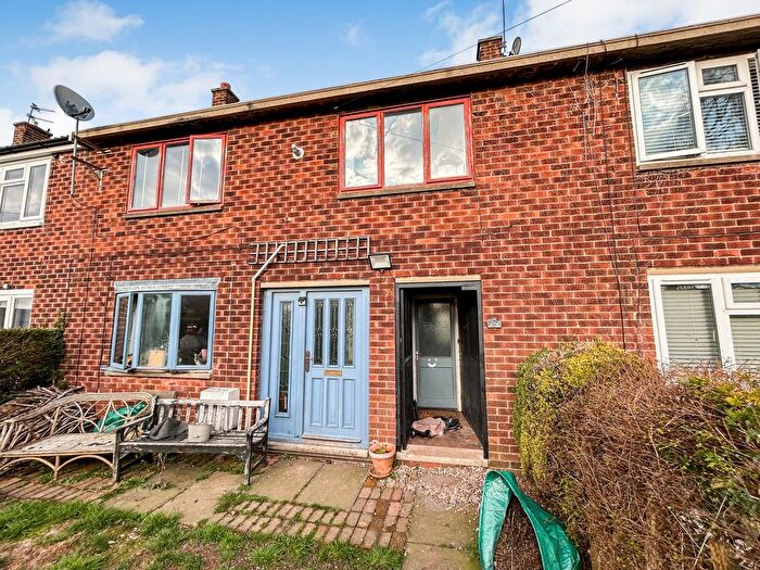 3 Bedroom Terraced House For Sale In Great Hoggett Drive, Beeston, NG9