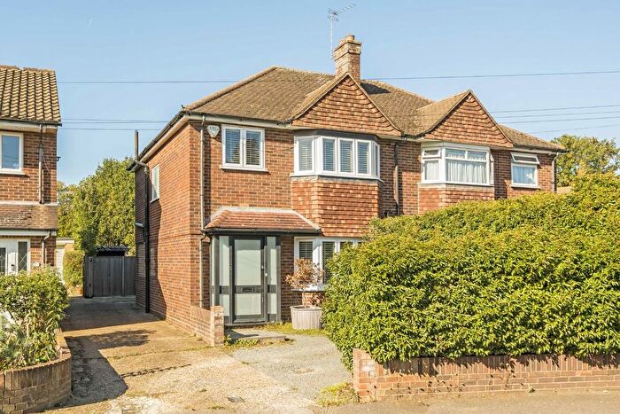 3 Bedroom Semi-Detached House To Rent In Cumbernauld Gardens, Sunbury On Thames, TW16