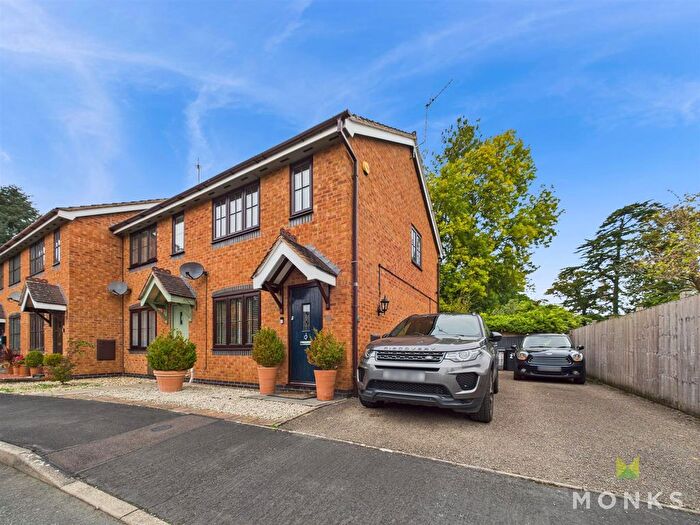 2 Bedroom Property For Sale In Orchard Drive, West Felton, Oswestry, SY11