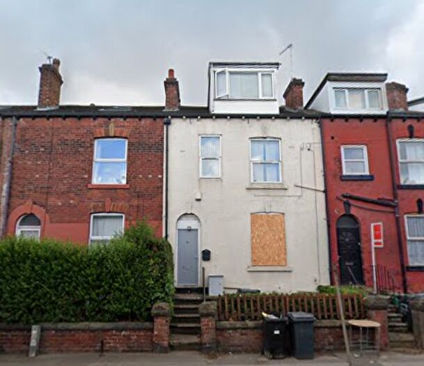 Studio To Rent In Whingate, Leeds, West Yorkshire, LS12