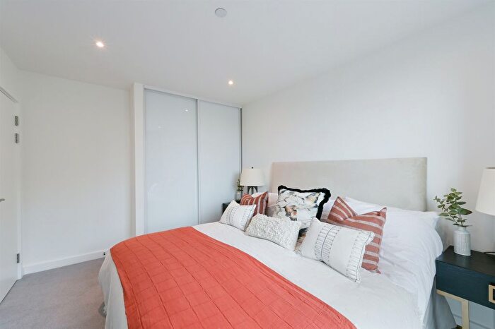 2 Bedroom Flat For Sale In The Restorey, D Central Way, London, NW10