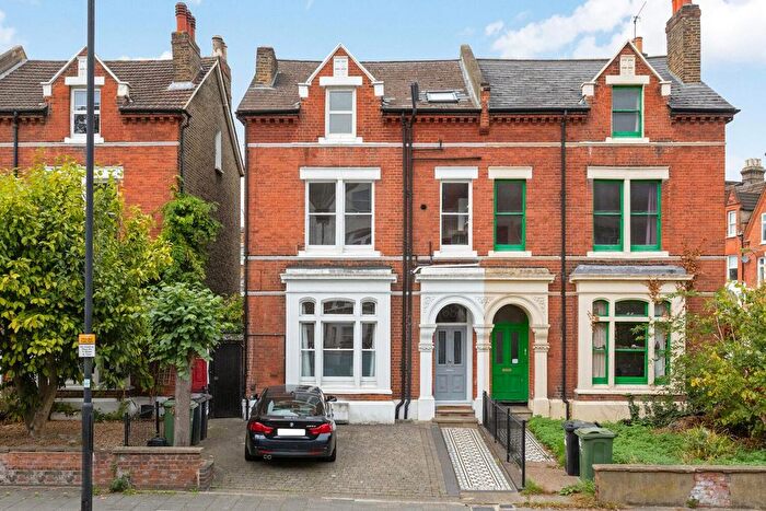 1 Bedroom Flat For Sale In Norwood Road, Herne Hill, London, SE24