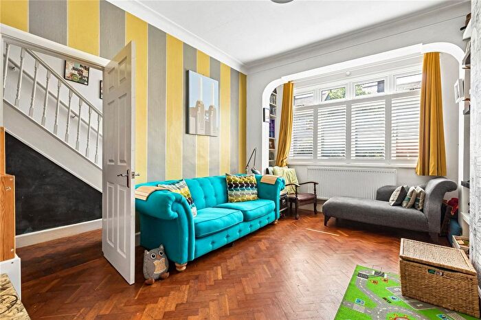 4 Bedroom Terraced House For Sale In Links Road, London, SW17