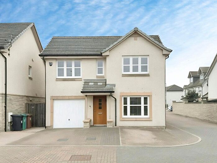 3 Bedroom Detached House For Sale In Bridgetown Place, Kirkcaldy, KY2